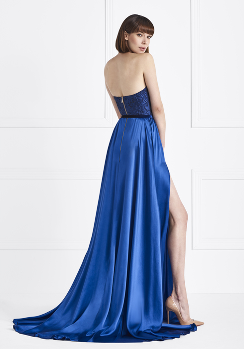 Duchesse and Satin Silk Gown | Raquel Balencia